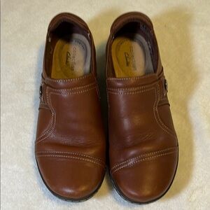 Clarks Brown Leather Loafers Slip-On Comfort